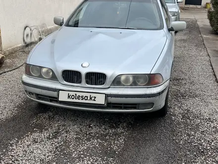 BMW 523 1997 года за 3 300 000 тг. в Алматы
