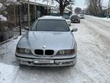 BMW 523 1997 годаүшін3 500 000 тг. в Алматы