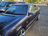 Mercedes-Benz E 280 1996 года за 1 600 000 тг. в Астана – фото 2