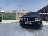 Jeep Grand Cherokee 2006 года за 8 400 000 тг. в Алматы – фото 3