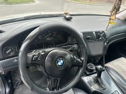 BMW 525 2002 года за 3 600 000 тг. в Шымкент – фото 9