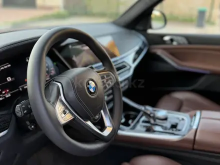 BMW X7 2020 года за 36 200 000 тг. в Алматы – фото 16