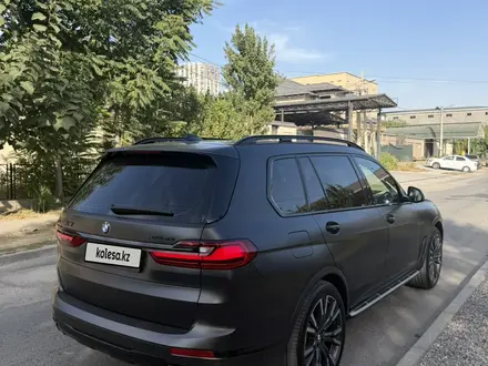 BMW X7 2020 года за 36 200 000 тг. в Алматы – фото 3
