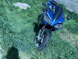 Yamaha  YZF-R1 2001 года за 1 350 000 тг. в Шу