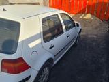 Volkswagen Golf 1998 года за 1 800 000 тг. в Караганда – фото 2