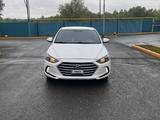Hyundai Elantra 2017 годаүшін3 500 000 тг. в Актобе