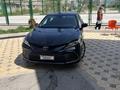 Toyota Camry 2023 года за 9 200 000 тг. в Актау
