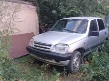 Chevrolet Niva, 2005