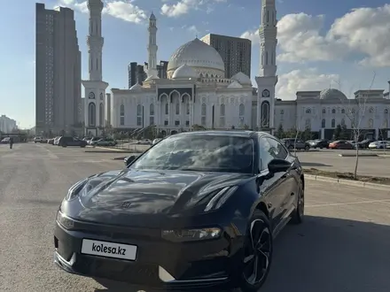 Zeekr 001 2023 года за 15 200 000 тг. в Астана – фото 3