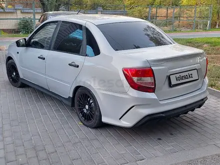 ВАЗ (Lada) Granta 2190 2020 года за 2 700 000 тг. в Шымкент – фото 4