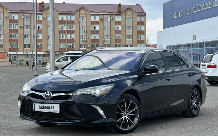 Toyota Camry 2015 года за 7 500 000 тг. в Актобе