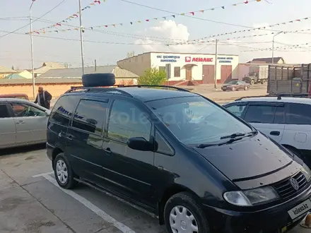 Volkswagen Sharan 1996 года за 2 000 000 тг. в Жалагаш – фото 6