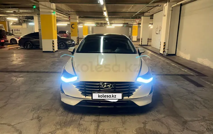 Hyundai Sonata 2022 года за 12 000 000 тг. в Алматы