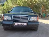Mercedes-Benz E 280 1993 годаүшін1 800 000 тг. в Жезказган
