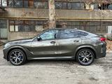 BMW X6 2021 годаүшін42 000 000 тг. в Караганда – фото 2