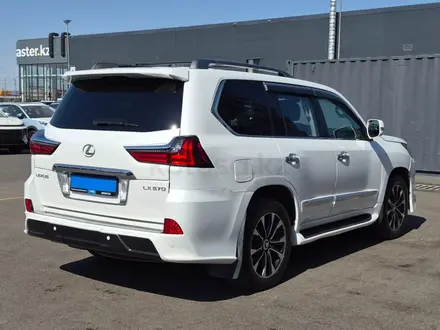 Lexus LX 570 2013 года за 23 100 000 тг. в Алматы – фото 5