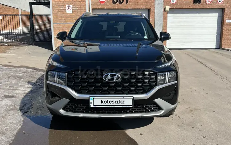 Hyundai Santa Fe 2021 года за 17 000 000 тг. в Астана