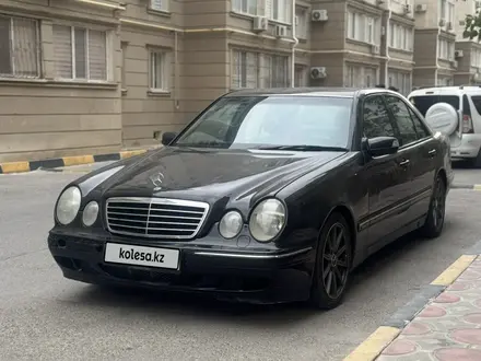 Mercedes-Benz E 430 2001 года за 5 000 000 тг. в Актау