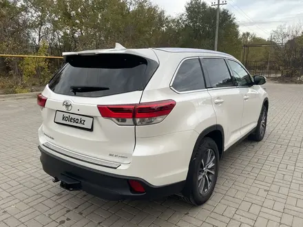 Toyota Highlander 2019 года за 19 000 000 тг. в Актобе – фото 7