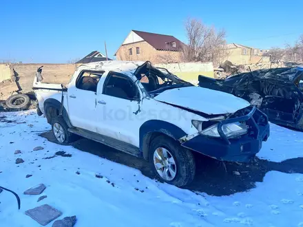 Toyota Hilux 2013 года за 7 777 777 тг. в Алматы