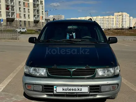 Mitsubishi Space Wagon 1996 года за 3 500 000 тг. в Астана