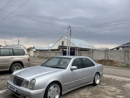 Mercedes-Benz E 320 2000 года за 4 850 000 тг. в Алматы – фото 3
