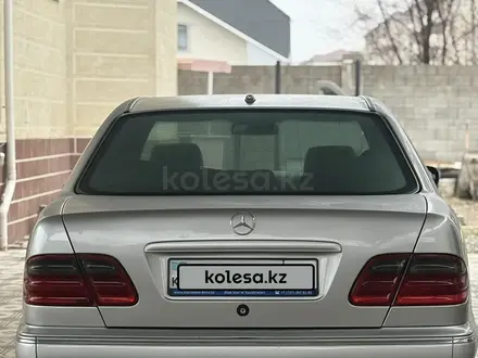 Mercedes-Benz E 320 2000 года за 4 850 000 тг. в Алматы – фото 5