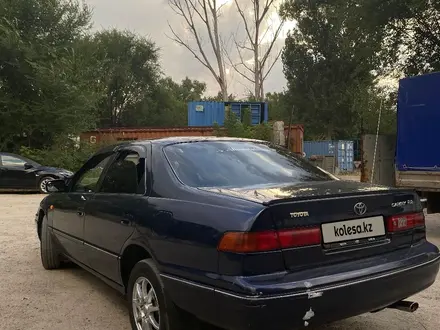 Toyota Camry 1997 года за 2 600 000 тг. в Алматы – фото 15