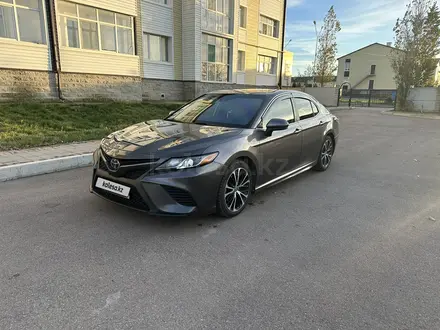 Toyota Camry 2019 года за 11 500 000 тг. в Кордай