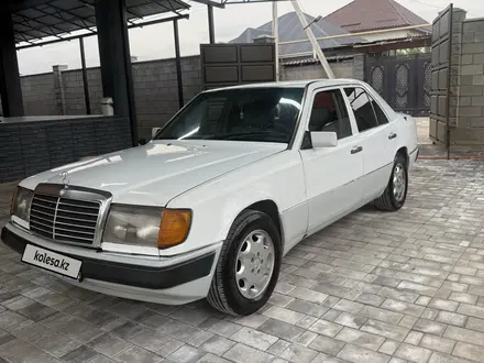 Mercedes-Benz E 230 1992 года за 1 000 000 тг. в Алматы
