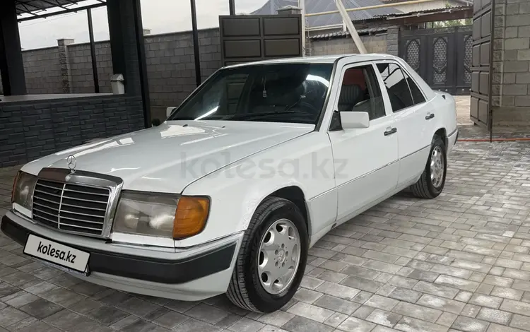 Mercedes-Benz E 230 1992 года за 1 000 000 тг. в Алматы