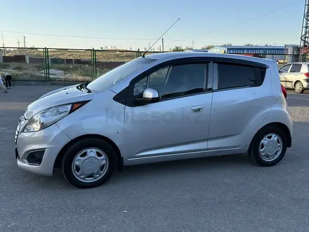 Chevrolet Spark 2012 года за 3 200 000 тг. в Шымкент – фото 3