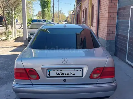 Mercedes-Benz E 280 1998 года за 3 100 000 тг. в Кызылорда – фото 3