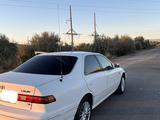 Toyota Camry 1998 годаүшін3 500 000 тг. в Семей – фото 5