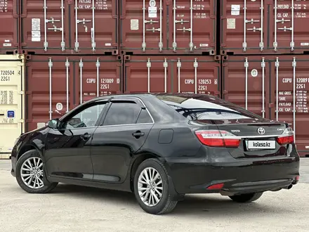 Toyota Camry 2015 года за 11 200 000 тг. в Астана – фото 3