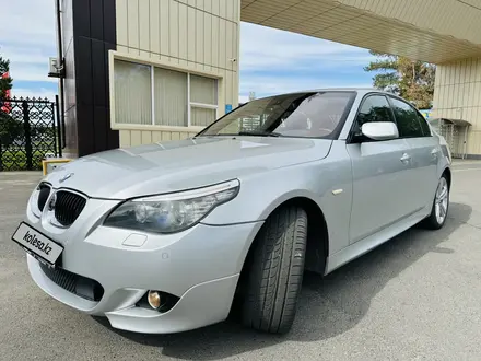 BMW 530 2006 года за 8 180 000 тг. в Алматы – фото 15
