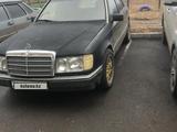 Mercedes-Benz E 230 1990 года за 900 000 тг. в Караганда