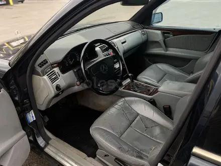 Mercedes-Benz E 280 1997 года за 2 700 000 тг. в Караганда – фото 12
