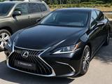 Lexus ES 250 Progressive 2022 года за 19 500 000 тг. в Алматы