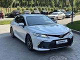 Toyota Camry 2021 годаүшін15 300 000 тг. в Шымкент – фото 2