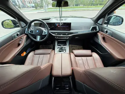 BMW X7 2024 года за 80 000 000 тг. в Астана – фото 6