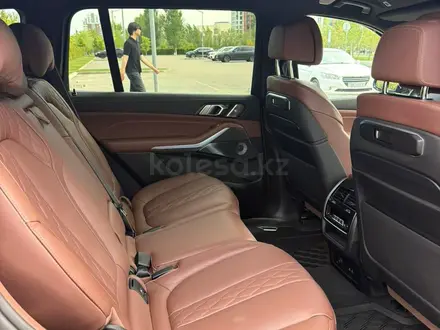 BMW X7 2024 года за 80 000 000 тг. в Астана – фото 8