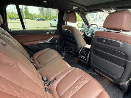 BMW X7 2024 года за 80 000 000 тг. в Астана – фото 7