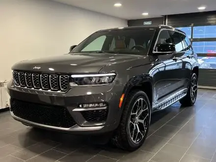 Jeep Grand Cherokee 2024 года за 55 000 000 тг. в Уральск