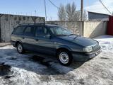 Volkswagen Passat 1990 года за 2 000 000 тг. в Есик – фото 2