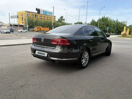 Volkswagen Passat 2013 года за 5 100 000 тг. в Алматы – фото 5
