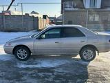 Toyota Camry 1998 годаүшін2 950 000 тг. в Жаркент – фото 2