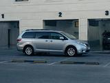 Toyota Sienna 2015 года за 14 500 000 тг. в Актау
