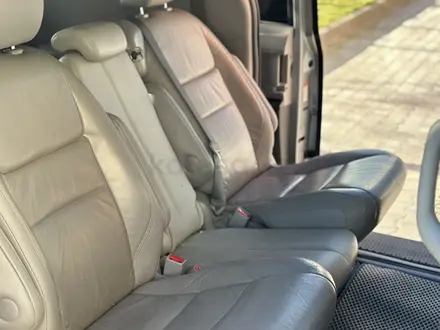 Toyota Sienna 2015 года за 14 500 000 тг. в Актау – фото 5