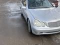 Mercedes-Benz C 180 2001 года за 3 900 000 тг. в Алматы – фото 2